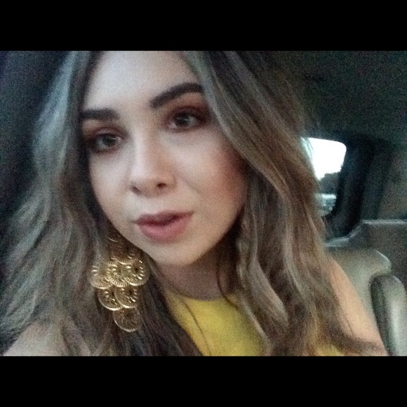 Meet your Posher, Magdali - Picture 1 of 1